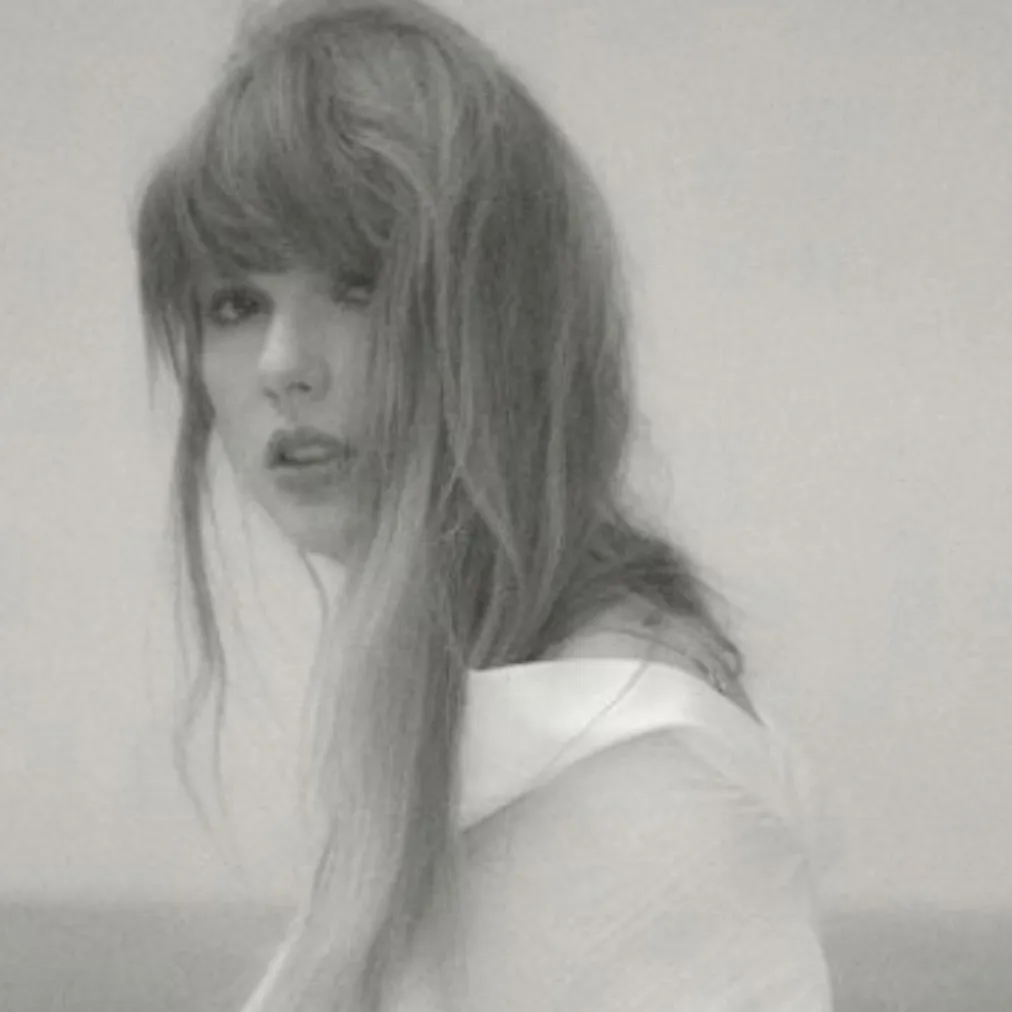 chat with ai character: Taylor swift