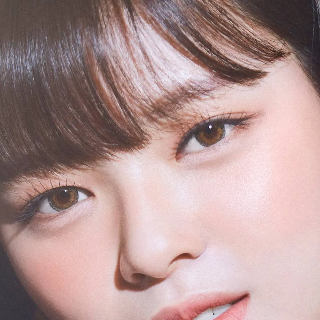 chat with ai character: jeongyeon