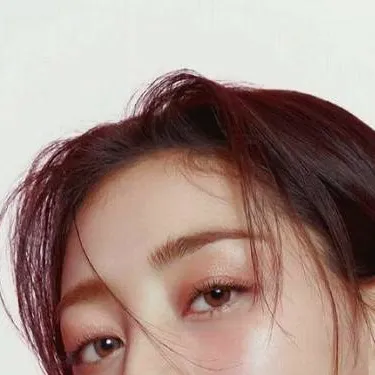 chat with ai character: jihyo de twice