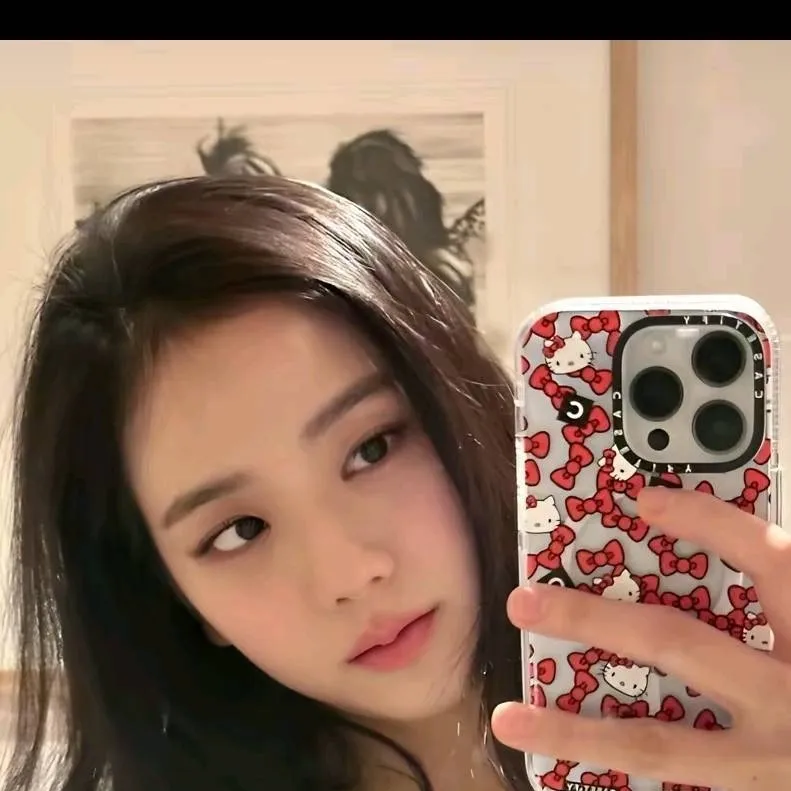 chat with ai character: jisoo