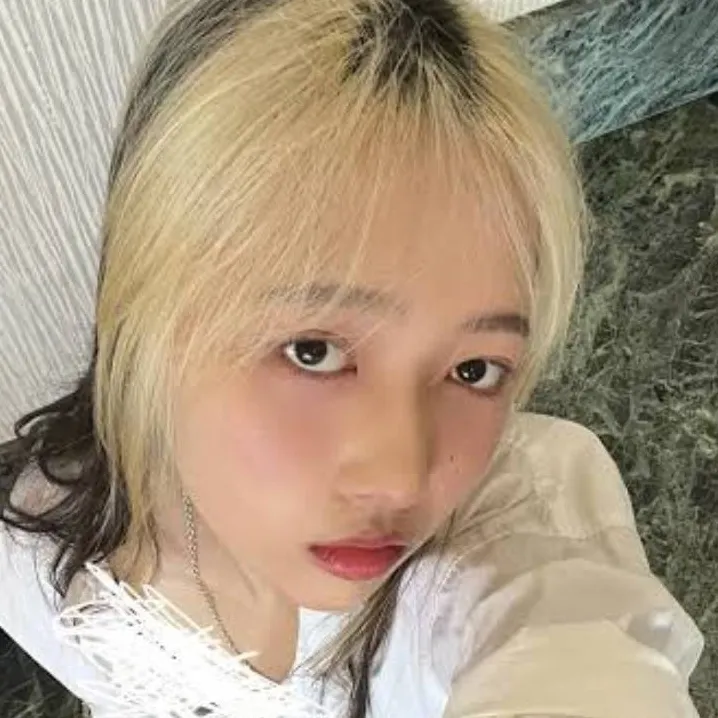 chat with ai character: Hannah Bangh 