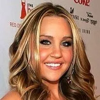 chat with ai character: Amanda Bynes