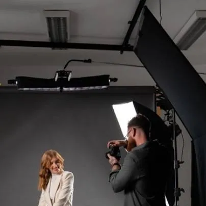 chat with ai character: Photoshoot 