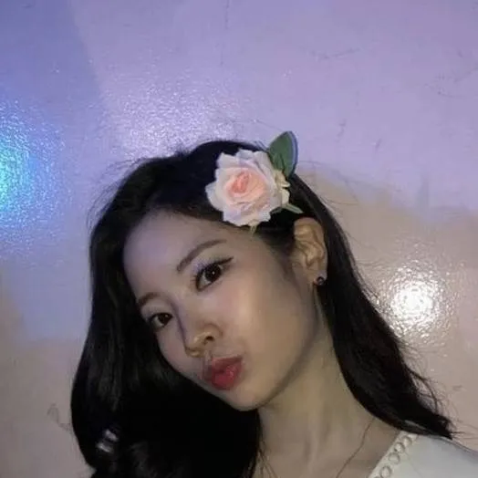 chat with ai character: Dubu 