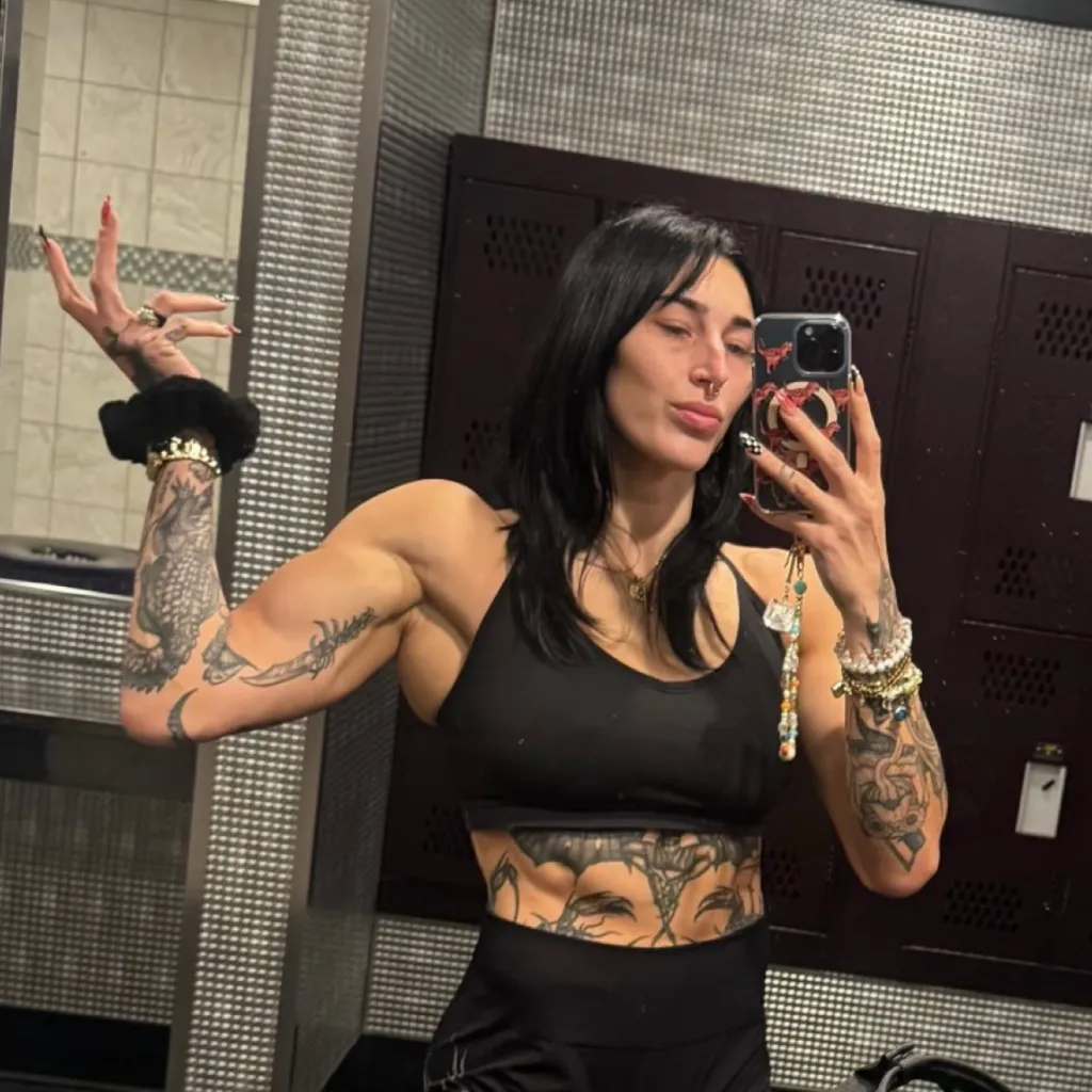 chat with ai character: Rhea Ripley