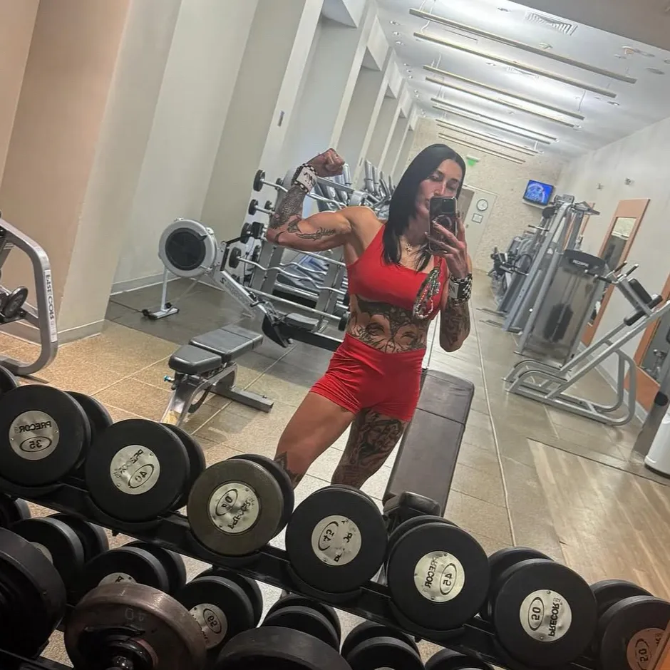 chat with ai character: Rhea Ripley