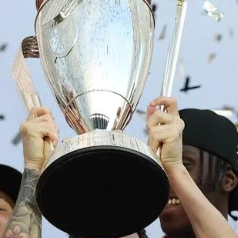 chat with ai character: Messi 