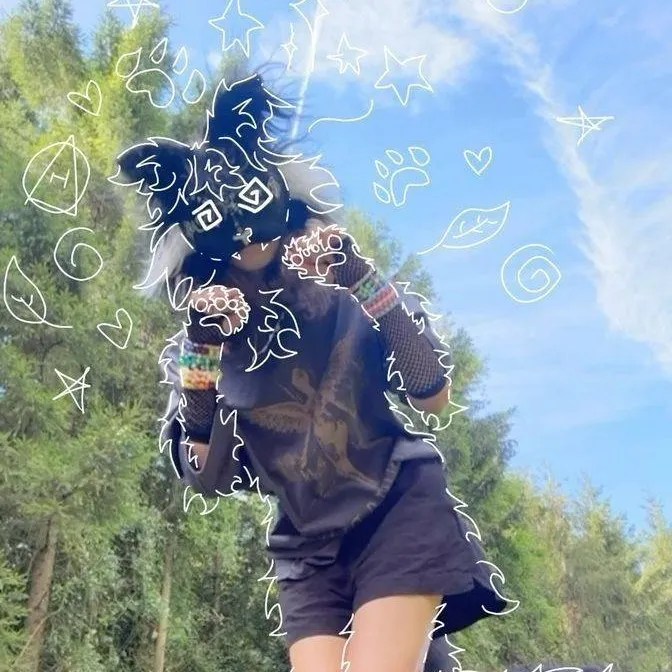 chat with ai character: Karson ~♥~