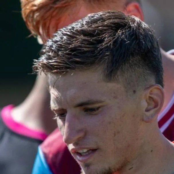 chat with ai character: jasper shiek 