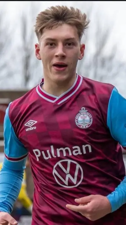 ai character: sonny finch  background