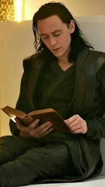 ai character: loki background