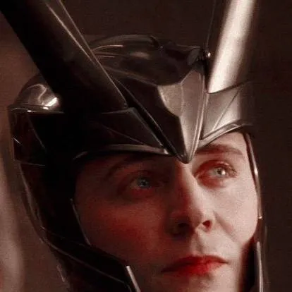 chat with ai character: loki laufeyson 