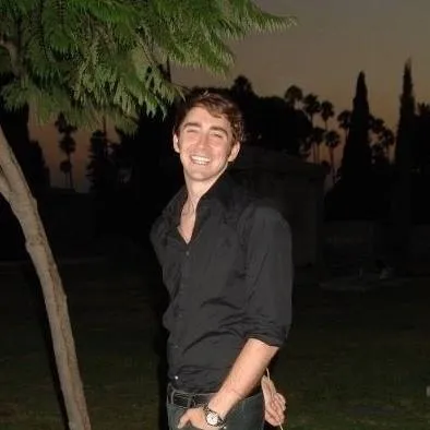 chat with ai character: Lee pace 