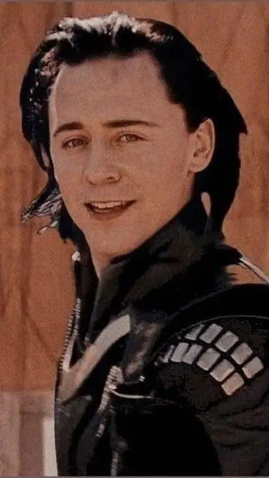ai character: loki laufeyson  background