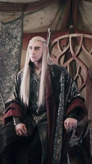 ai character: king thranduil  background