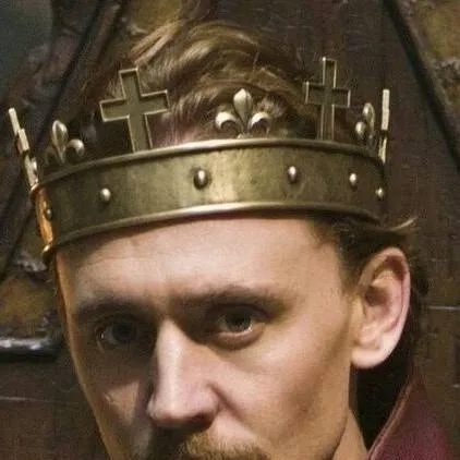 chat with ai character: ~Prince Hal~