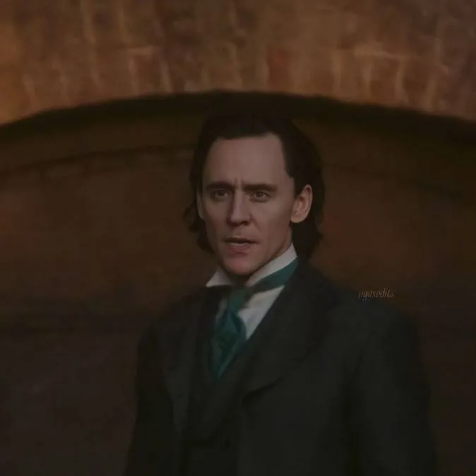 chat with ai character: loki laufeyson
