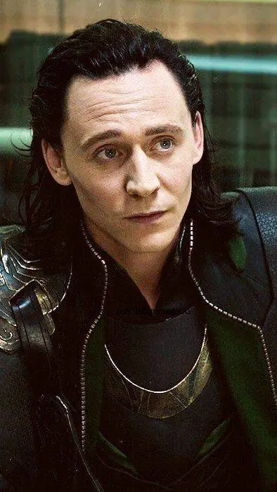 ai character: loki laufeyson background