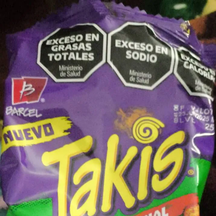 chat with ai character: Takis