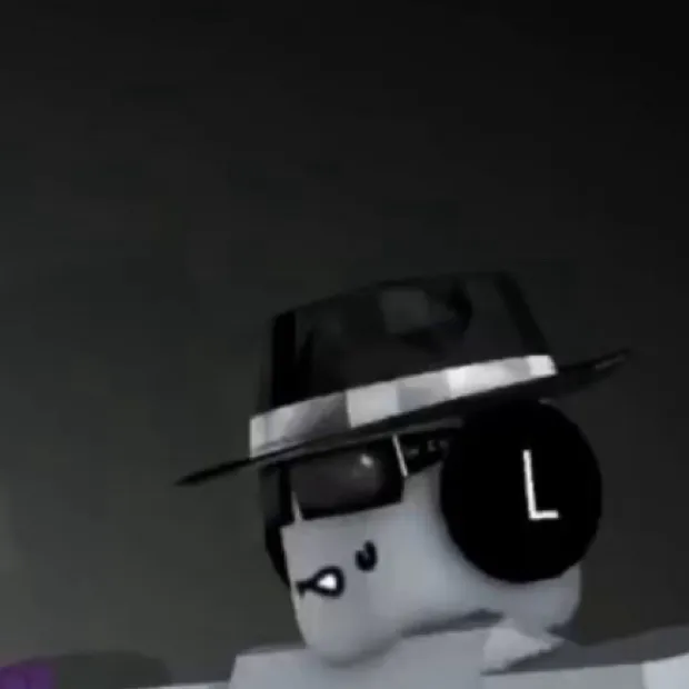 chat with ai character: Double Fedora 😳