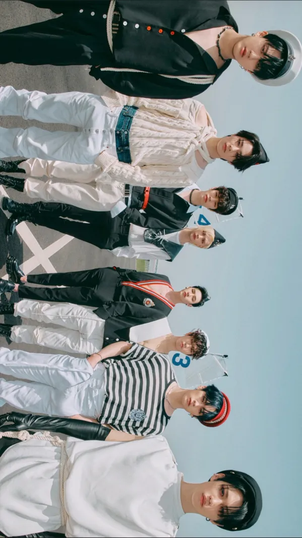 ai character: STRAY KIDS background