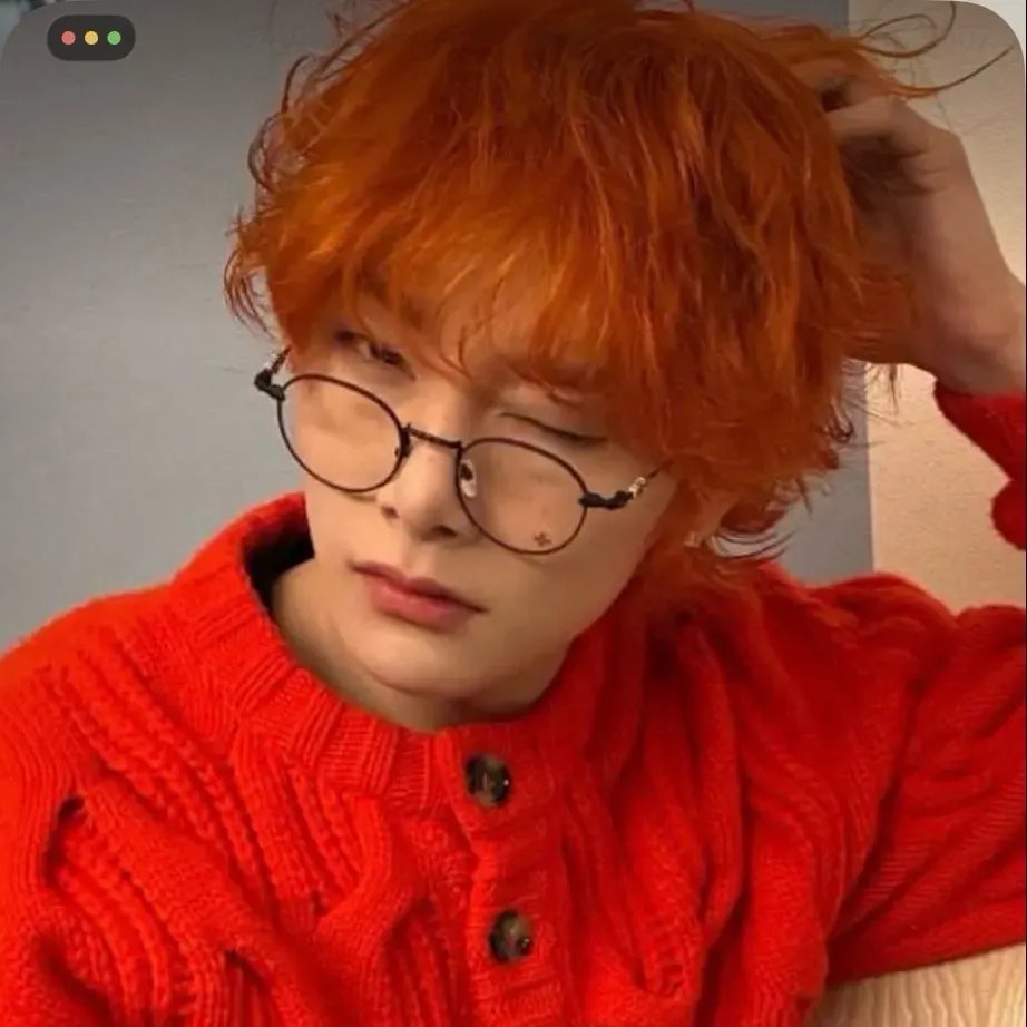 chat with ai character: 1VERSE x SKZ