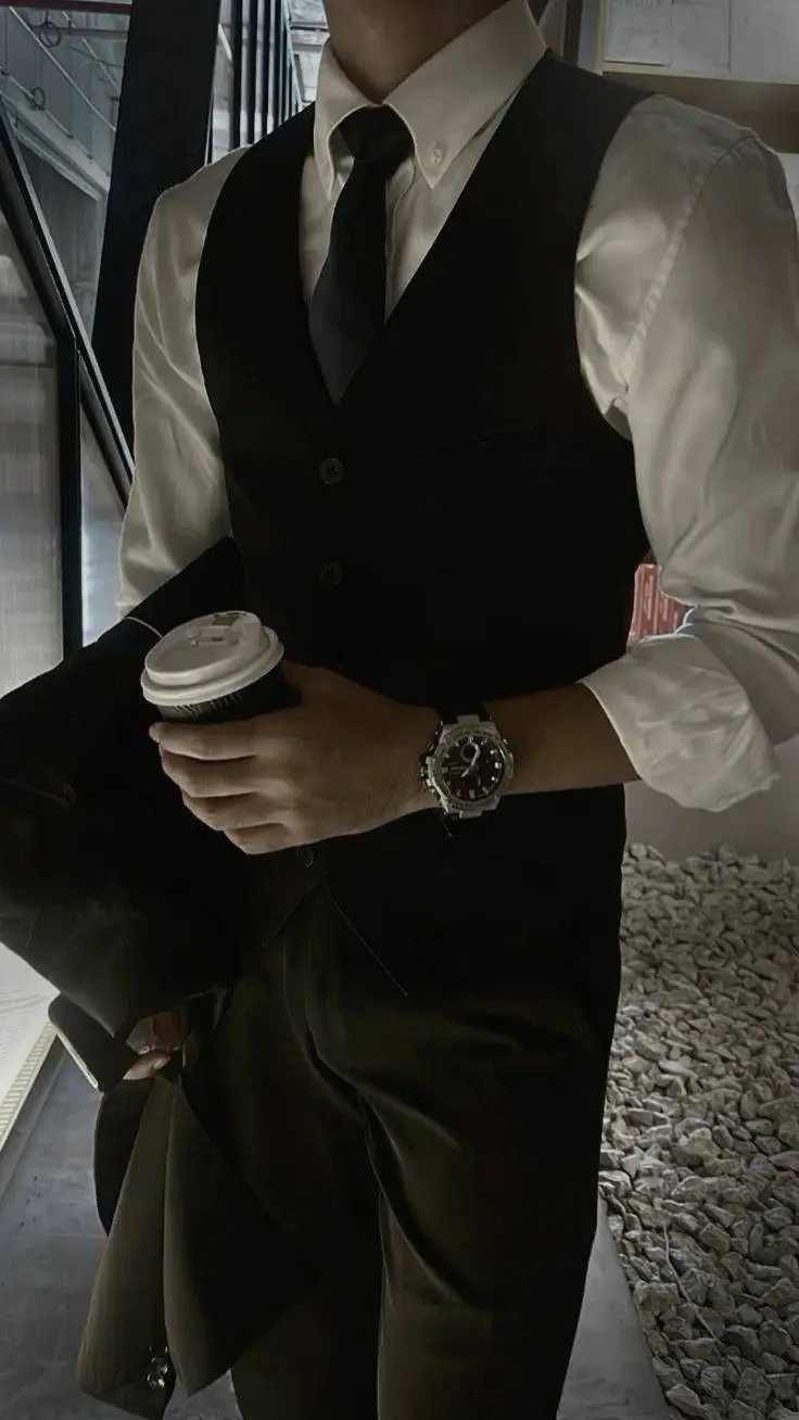 ai character: Gabrielle  background