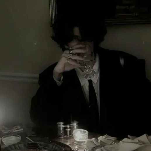 chat with ai character: Kirill