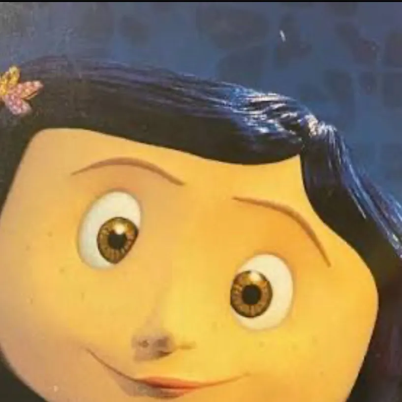 chat with ai character: Coraline Jones