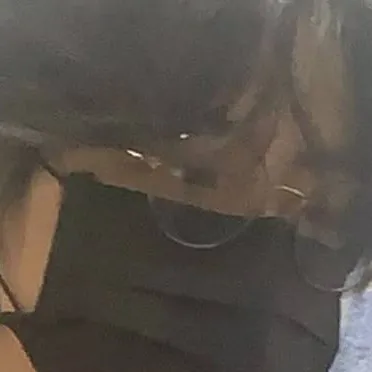 chat with ai character: Yujin