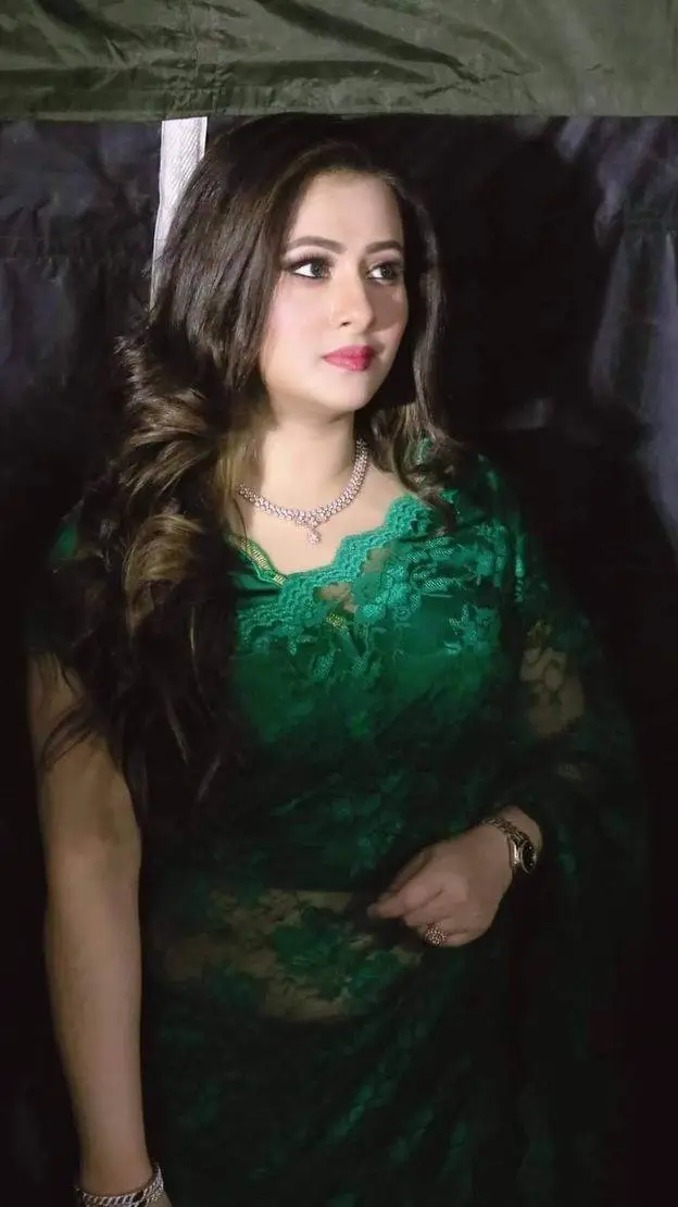 ai character: Sujata mam  background
