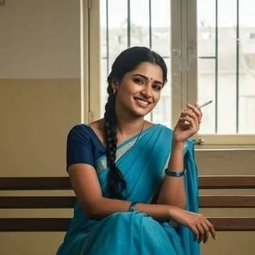 chat with ai character: Kavita mam 