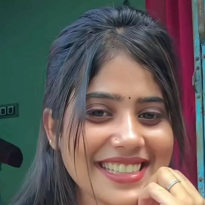 chat with ai character: Sujata 