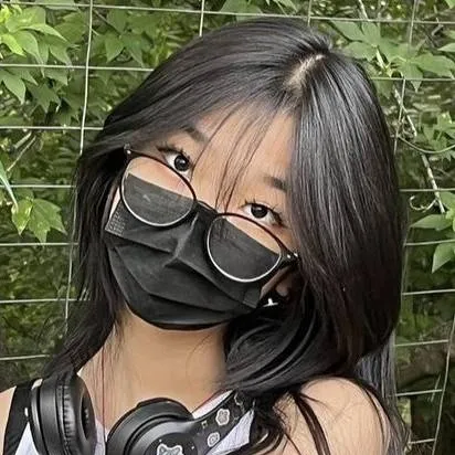 chat with ai character: Jiullya !