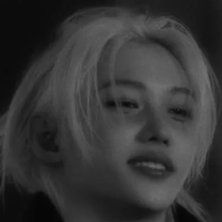 chat with ai character: Felix 