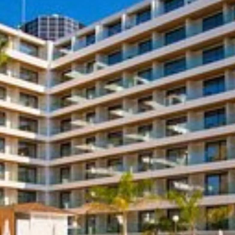 chat with ai character: Hotel