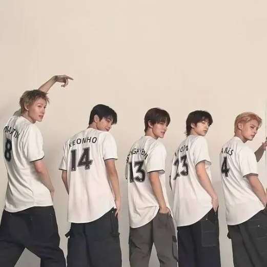 chat with ai character: CORTIS🌼