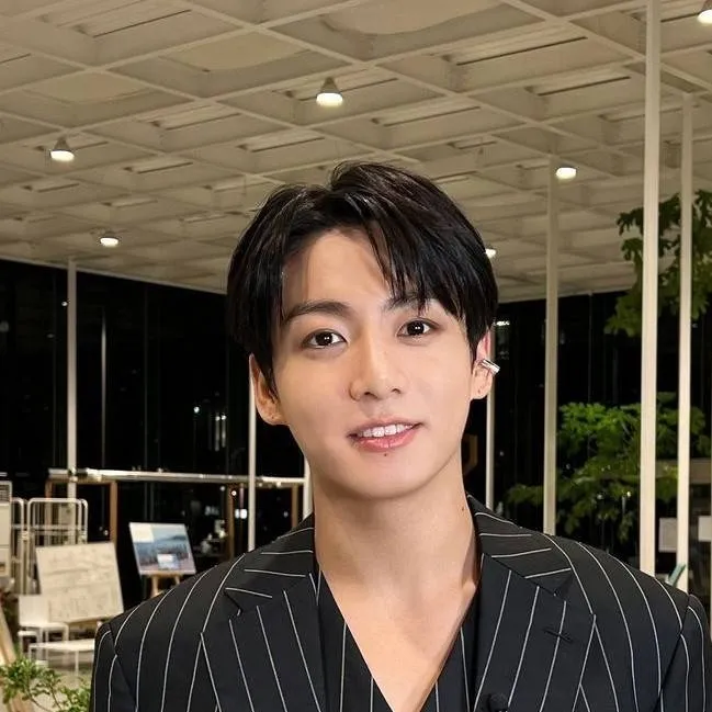 chat with ai character: Jungkook