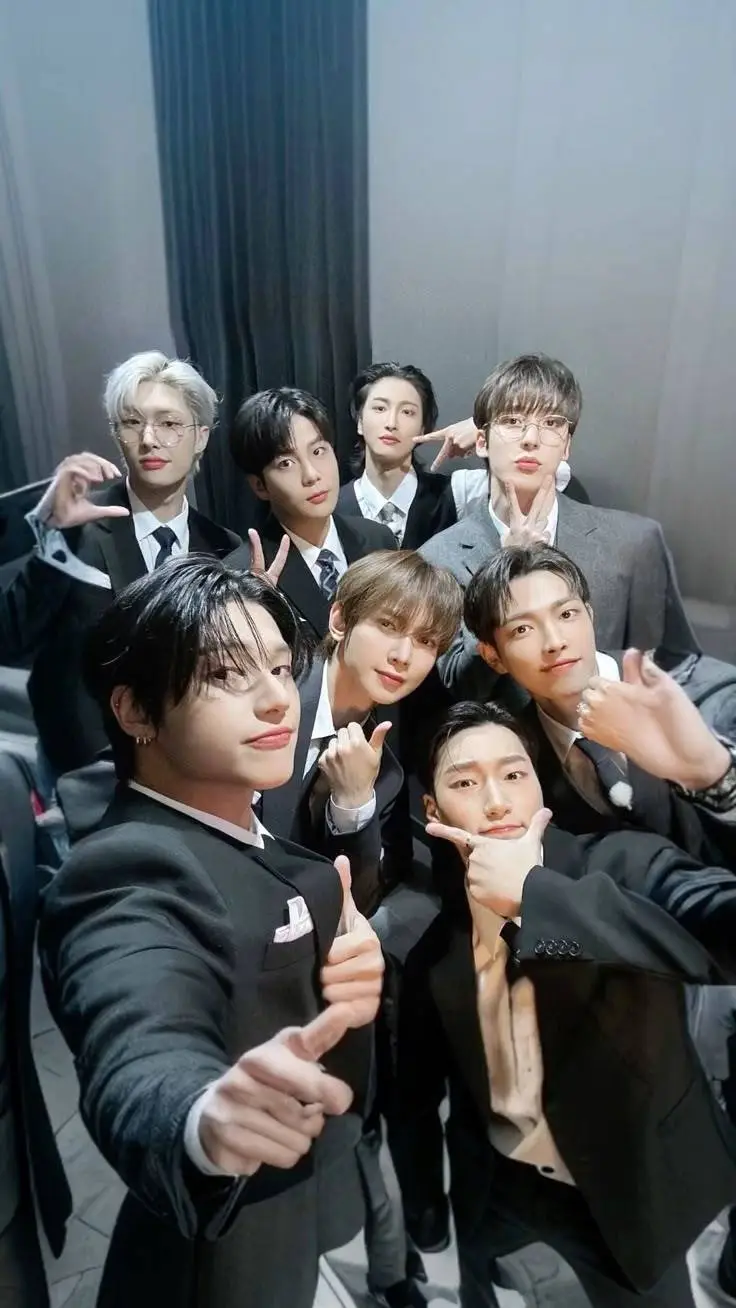 ai character: ATEEZ background