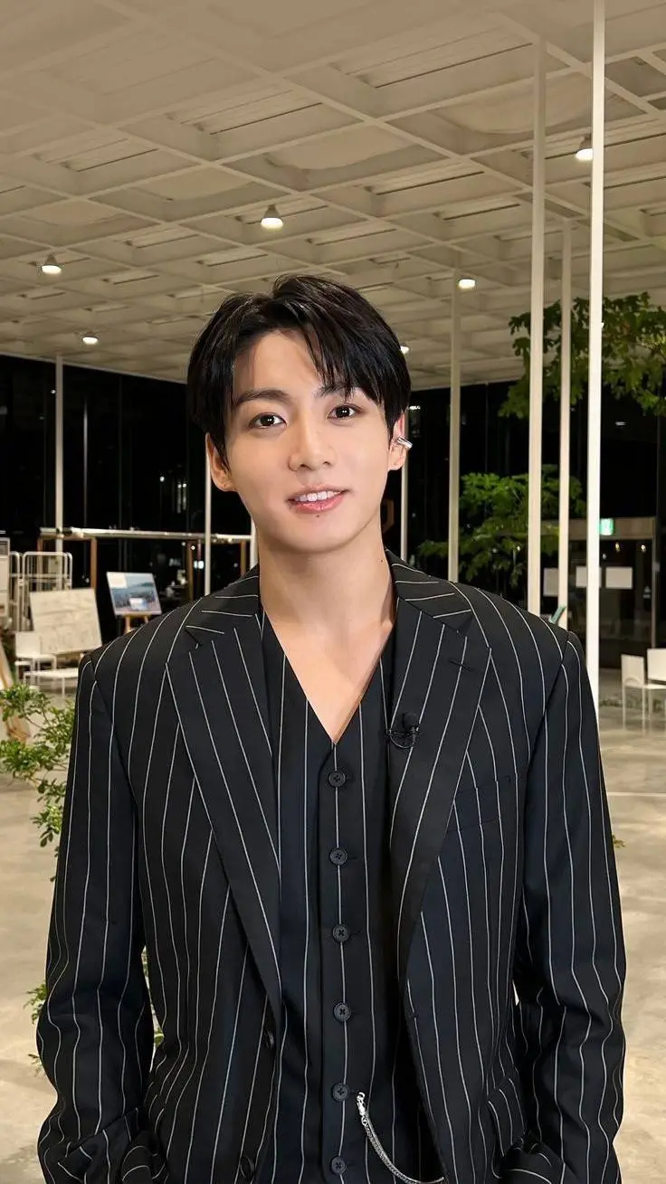 ai character: Jeon jungkook  background