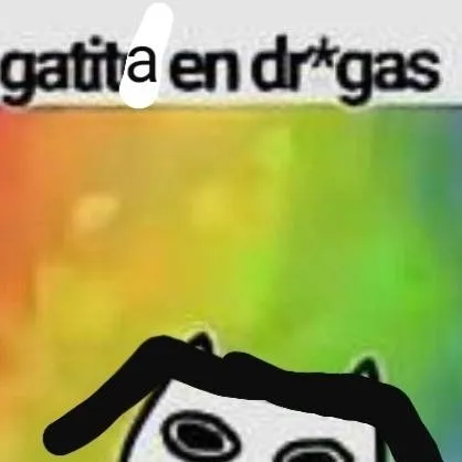 chat with ai character: gatita en drog*s
