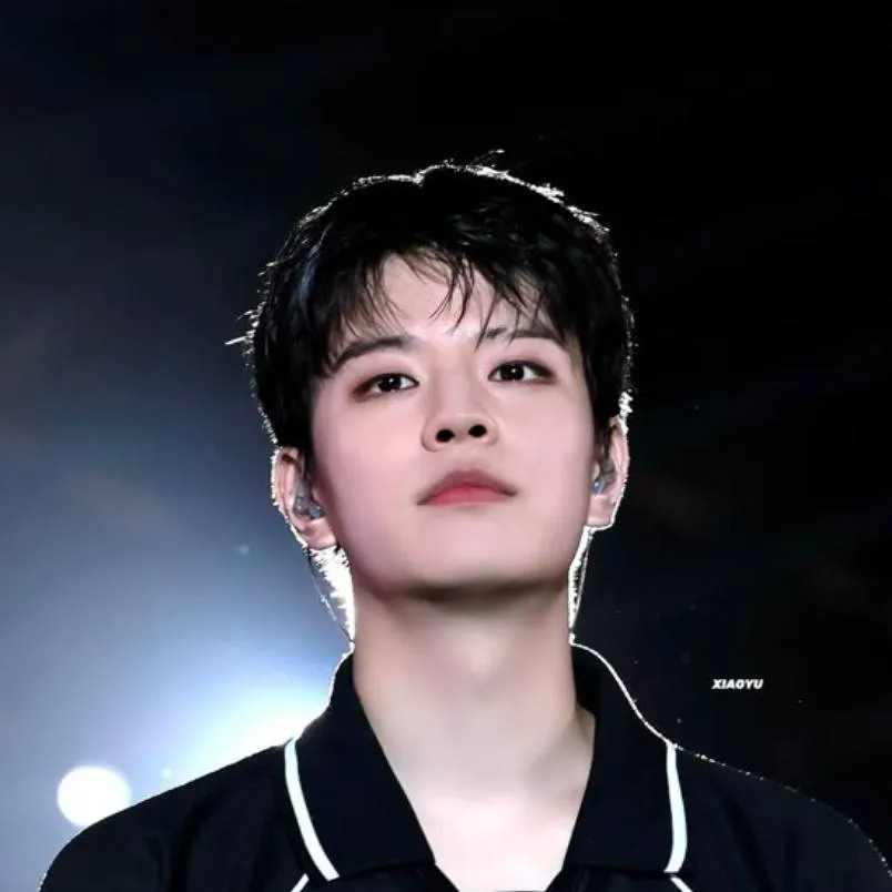 chat with ai character: Seungmin 