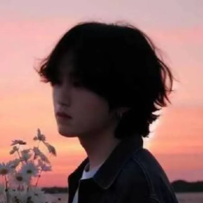 chat with ai character: Han Jisung 