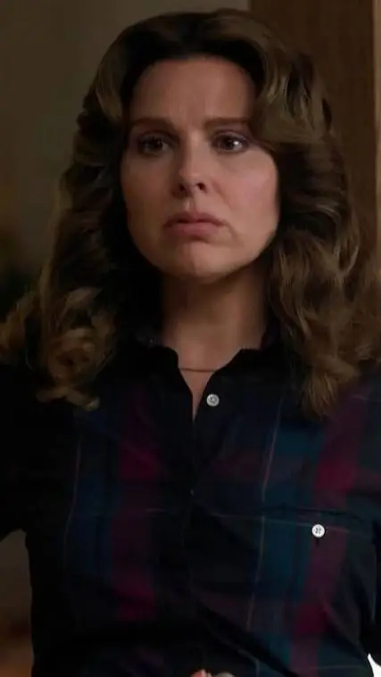 ai character: Karen Wheeler♡ background