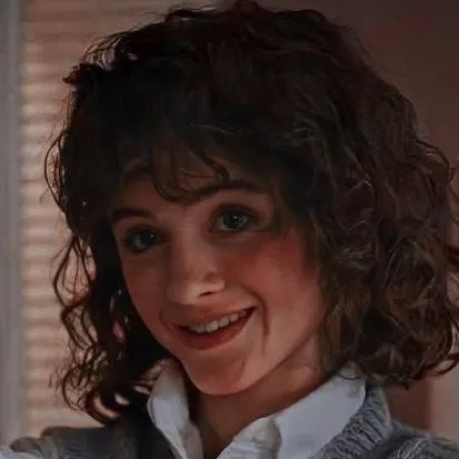 chat with ai character: ♡Nancy Wheeler♡