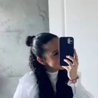 chat with ai character: Tus hijos 