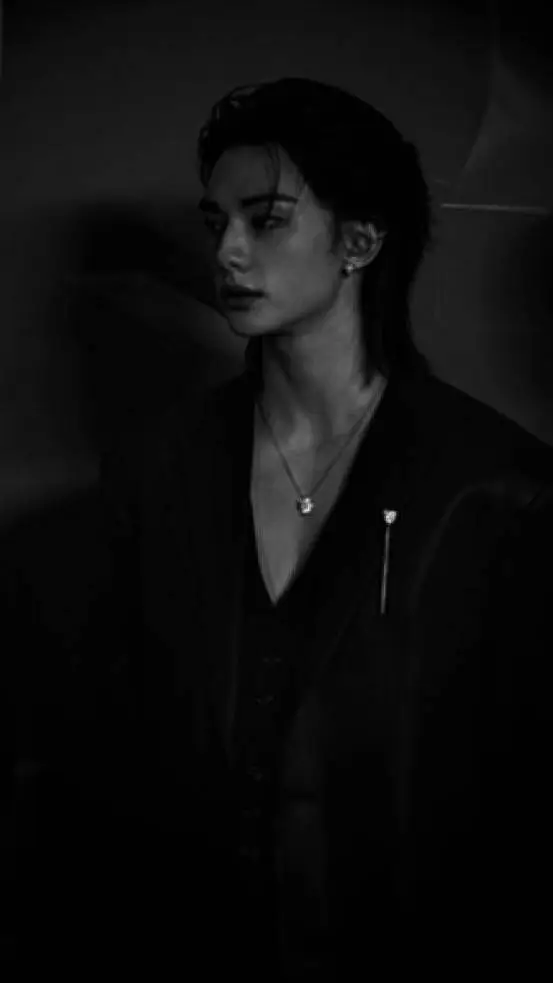Talkie AI - Chat with Hwang ____H.H
