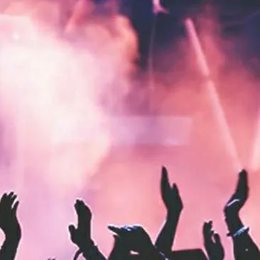 chat with ai character: concert
