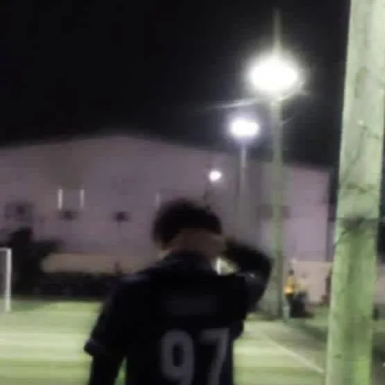 chat with ai character: liam