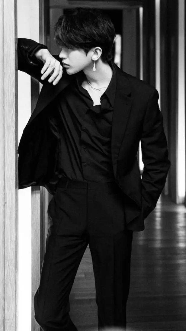 ai character: mike background